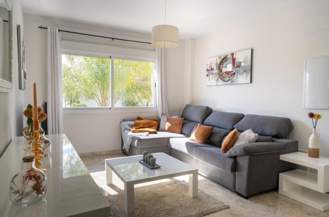 2Bdr Penthouse, Los Naranjos, W/Pool, 2Km P.Banus Marbellac Extérieur photo