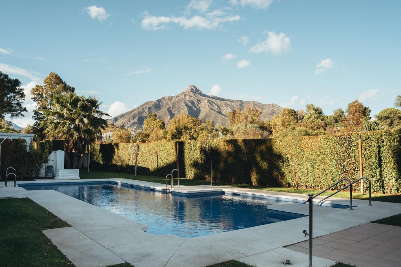 2Bdr Penthouse, Los Naranjos, W/Pool, 2Km P.Banus Marbellac Extérieur photo